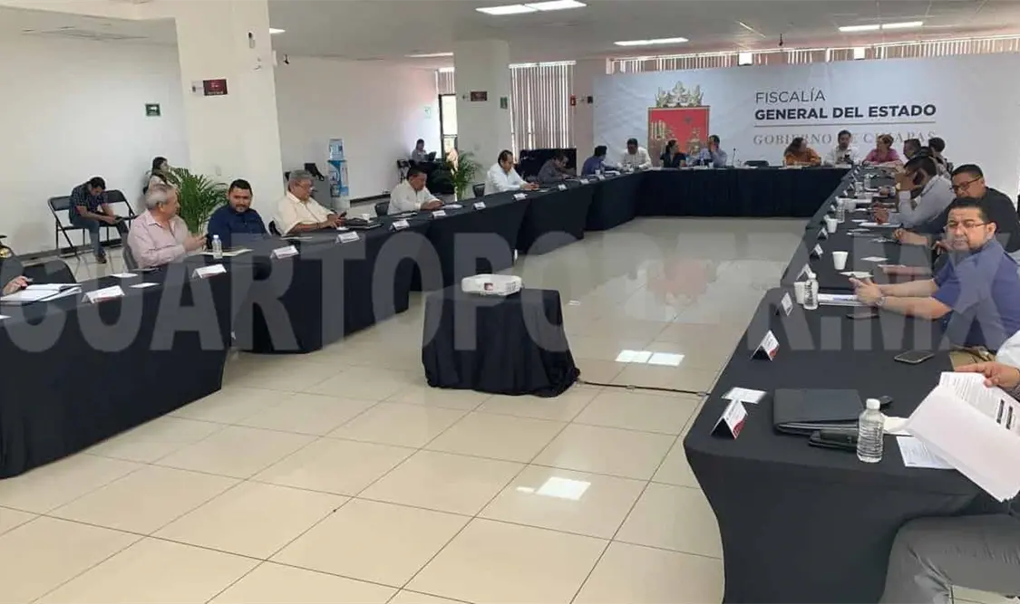 El fiscal Llaven Abarca resaltó que se está dando puntual seguimiento al avance de capacitaciones a Ministerios Públicos y policías. CP
