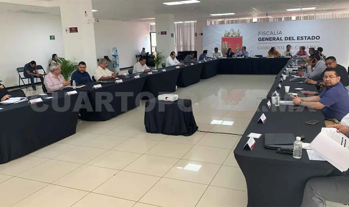 Encabeza Llaven reunión con fiscales de Distrito