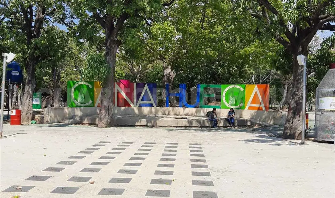 Con las puertas abiertas