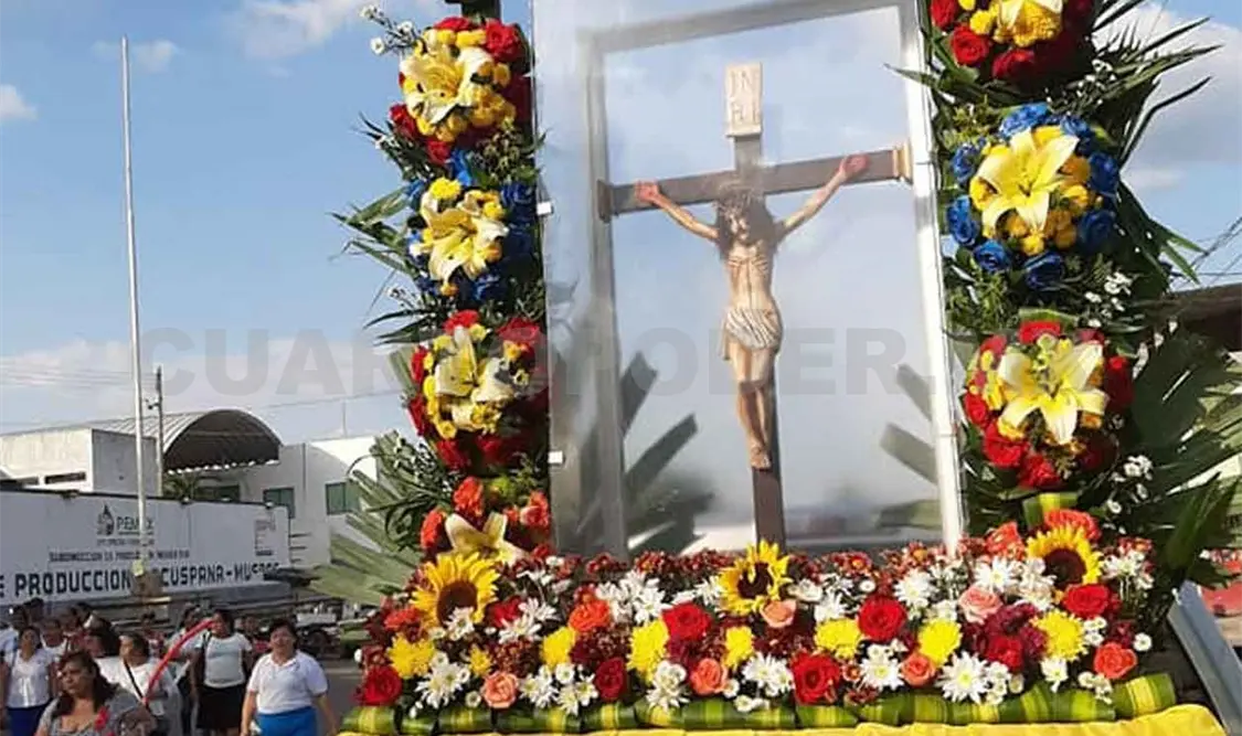 Celebración casi vacía del señor del Santuario