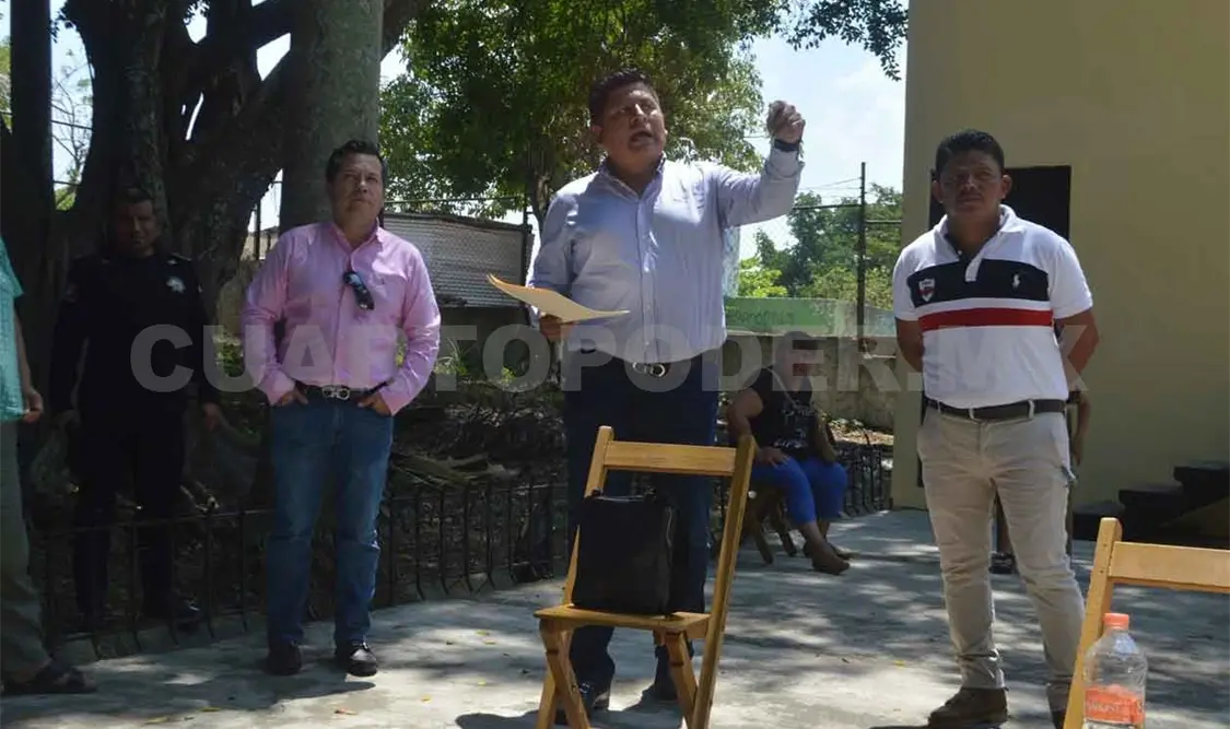 Comerciantes y prestadores se reúnen con autoridades