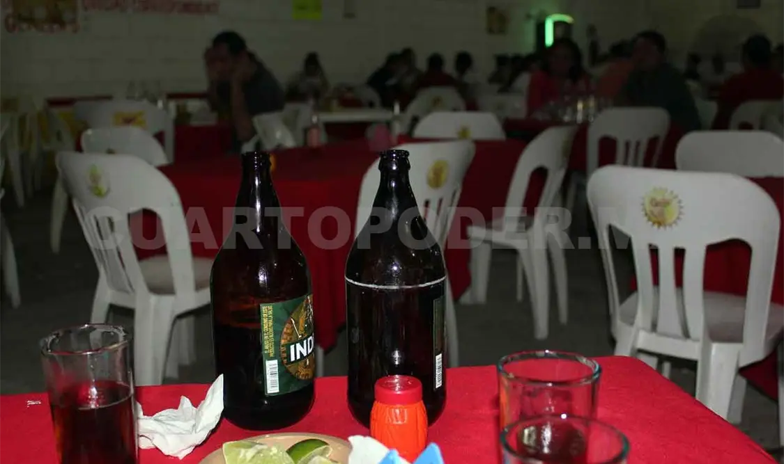 Suspenden actividad total de bares y cantinas