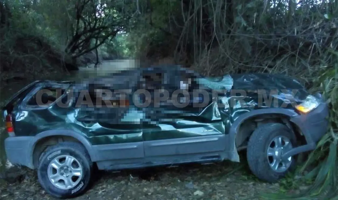 Muere jovencita en accidente; realizaba detalles de su boda