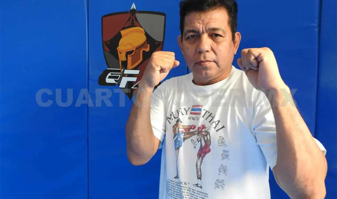 Adán, galardonado con el Dragón de Plata