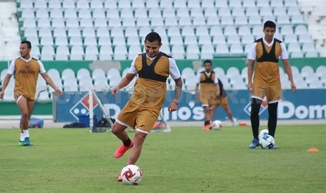 Somos los que más queremos regresar: Lizandro