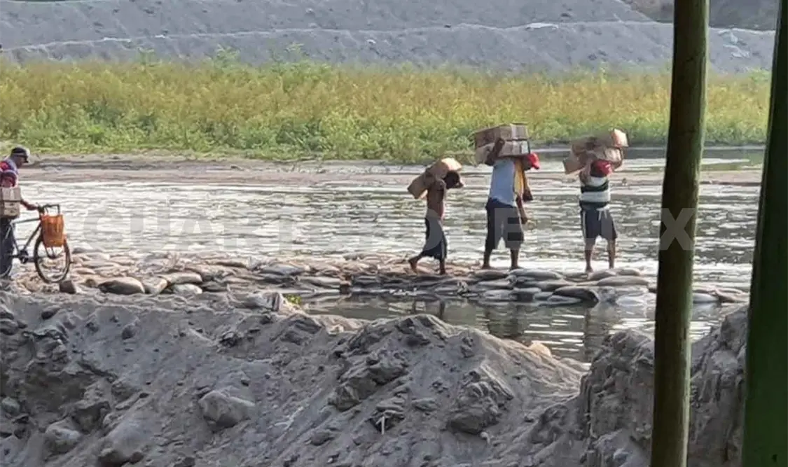 Cierra Guatemala comercio por el río Suchiate