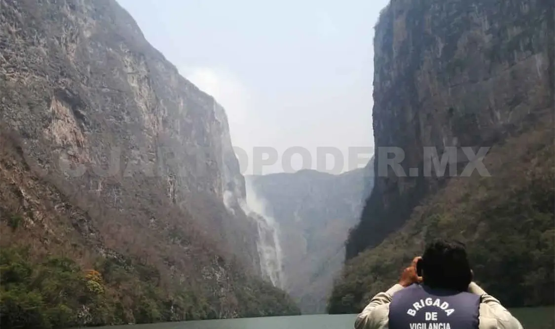 Fuego afecta 60 hectáreas del Cañón del Sumidero