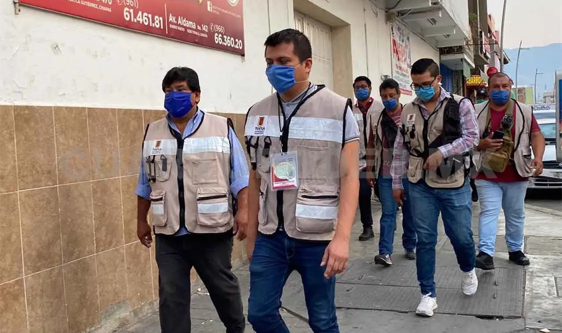 En operativo retiran a ambulantes del centro