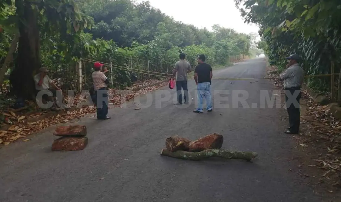Negocios no esenciales suspenden actividades