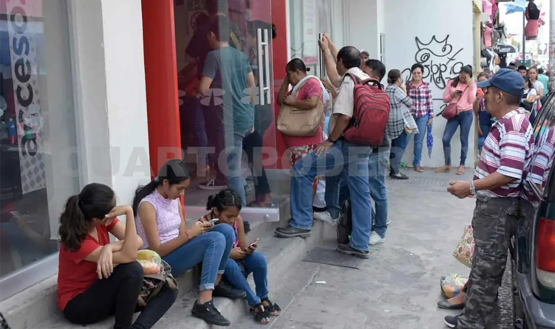 Apenas el 25% de la población tiene Afores