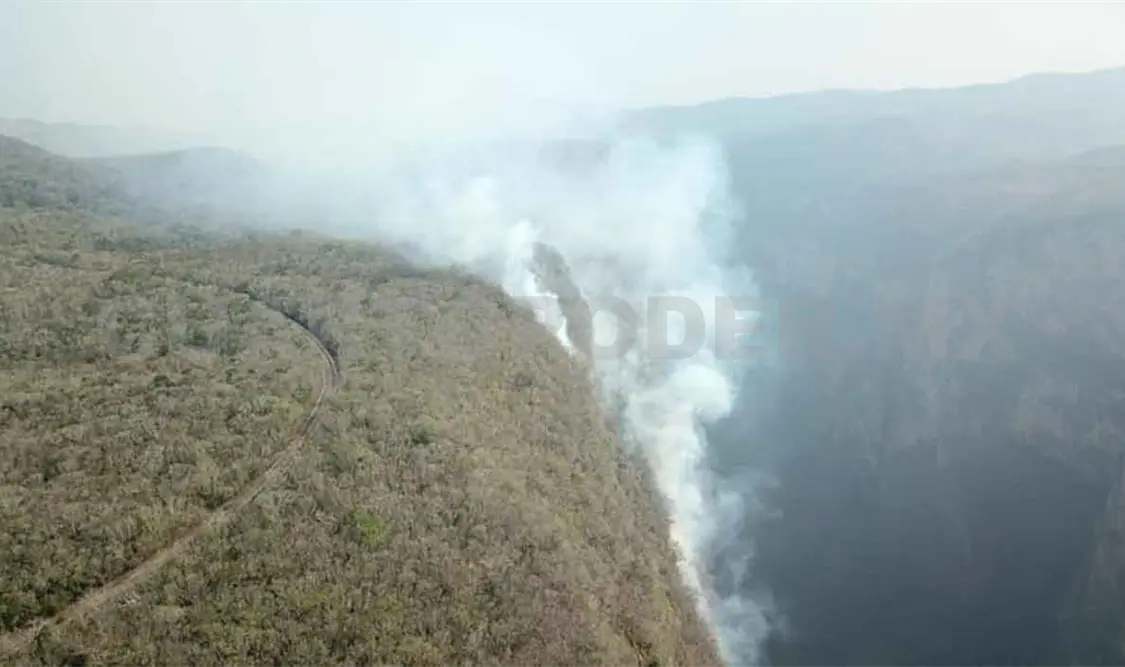 Activan MI-17 para extinguir incendio