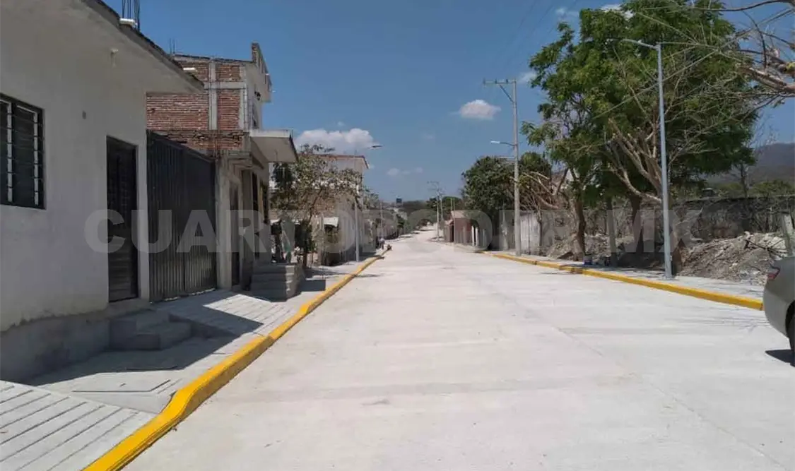 Pavimentan vialidades en Tuxtla Gutiérrez