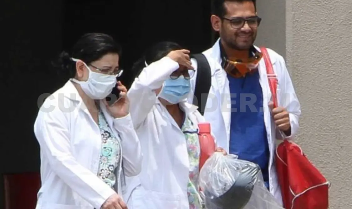 Personal médico ha sufrido constantes agresiones. Agencias