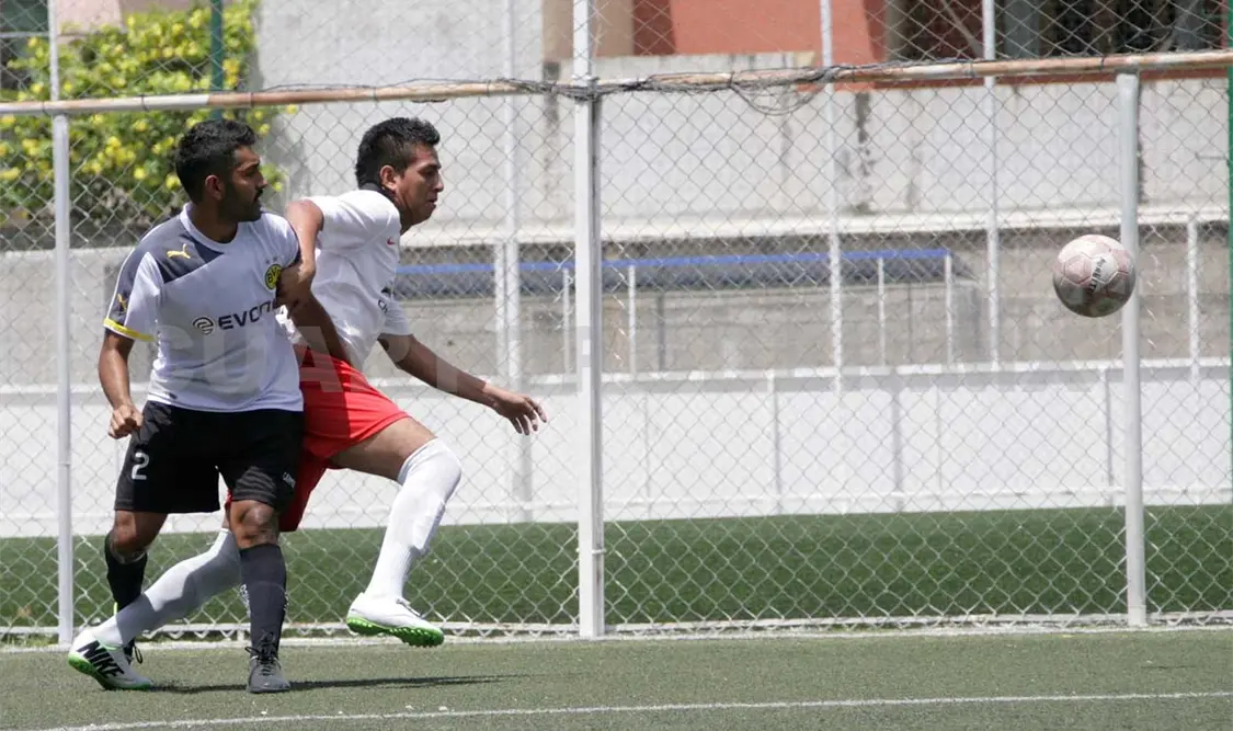 Samuel León Brindis se une a la “fiesta”