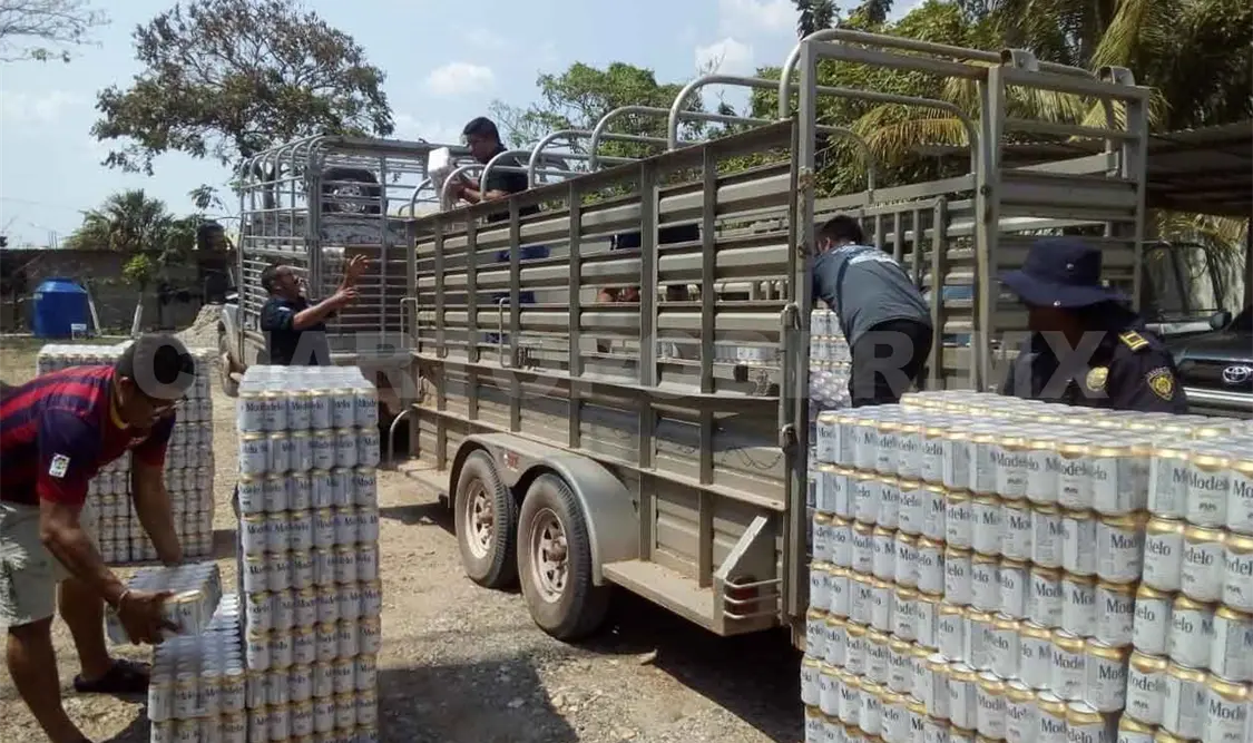 Aseguran cargamento ilegal de cerveza