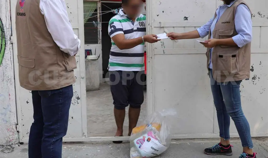 Continúa entrega de apoyos alimentarios