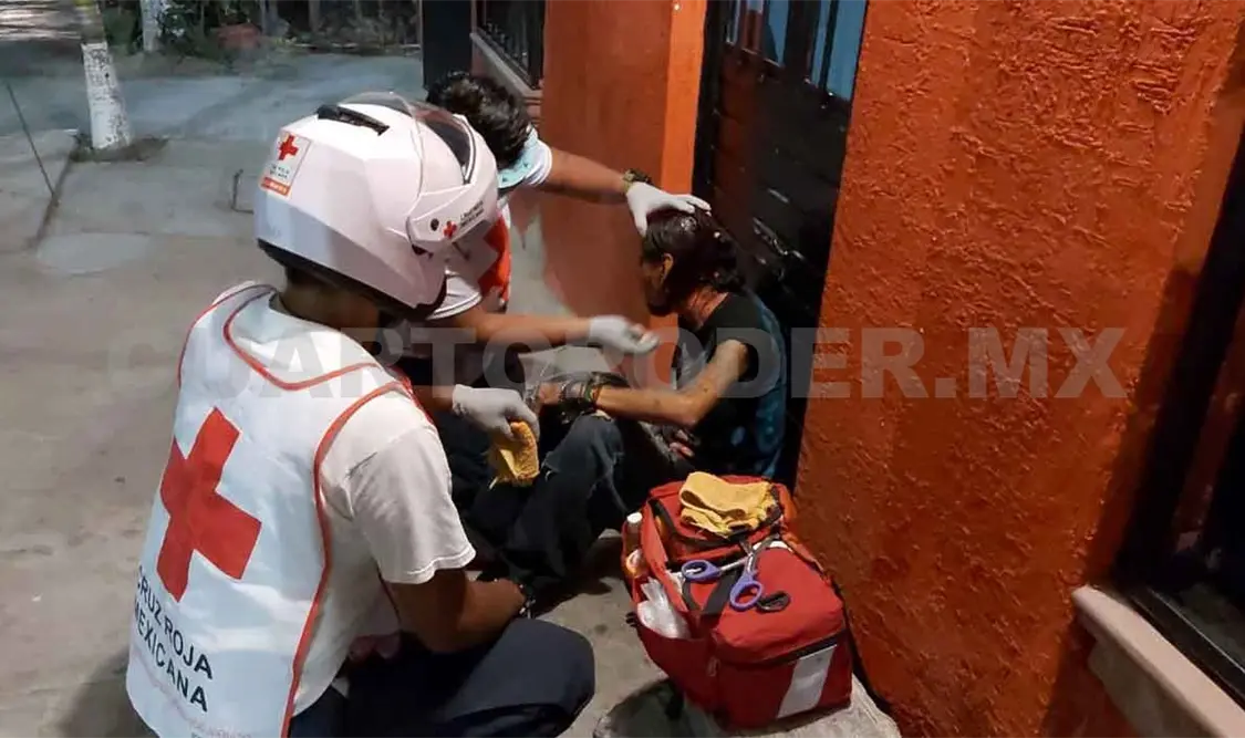 En riña machetean a hombre