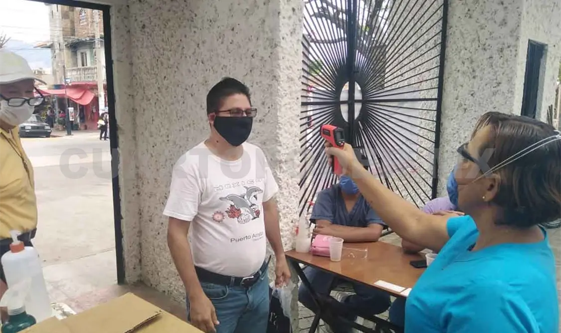 Disminuyó afluencia de visitantes a panteones