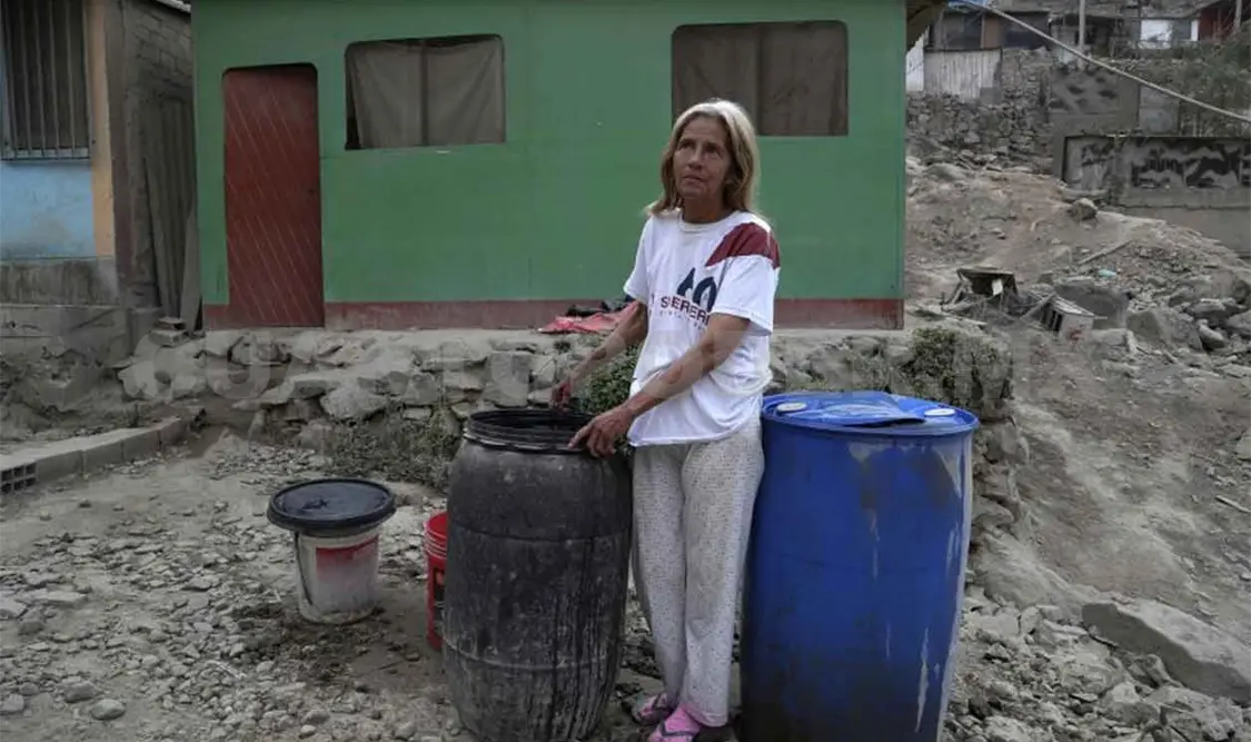 Pobladores exigen atender crisis de agua en Arriaga