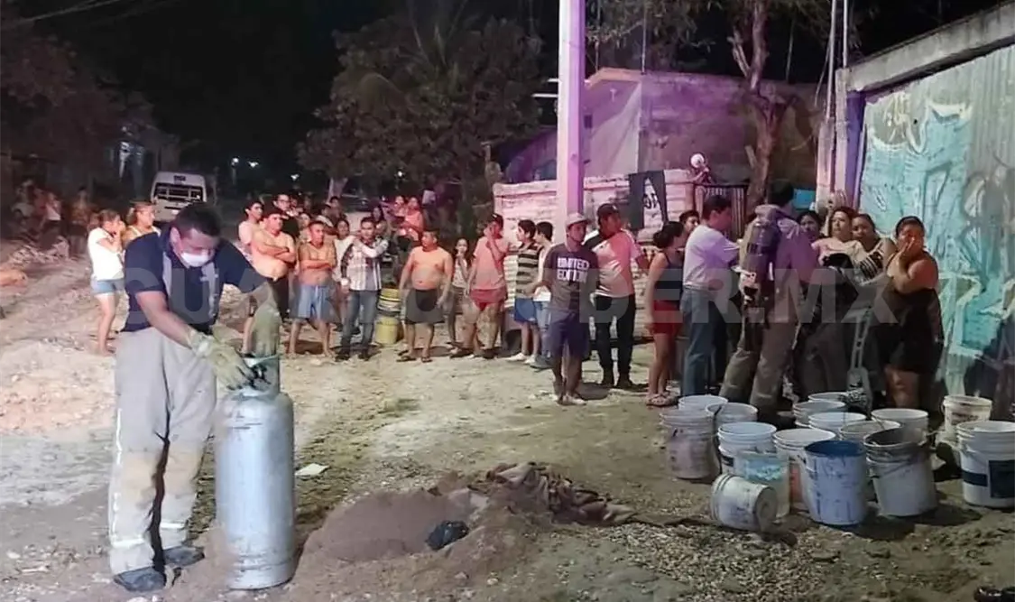 Explosión en domicilio deja a mujer intoxicada