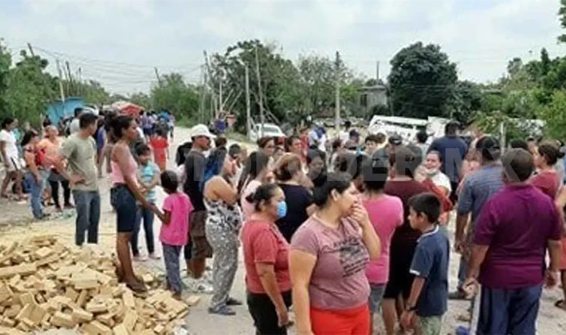 Por falta de pago cortan luz a 600 familias