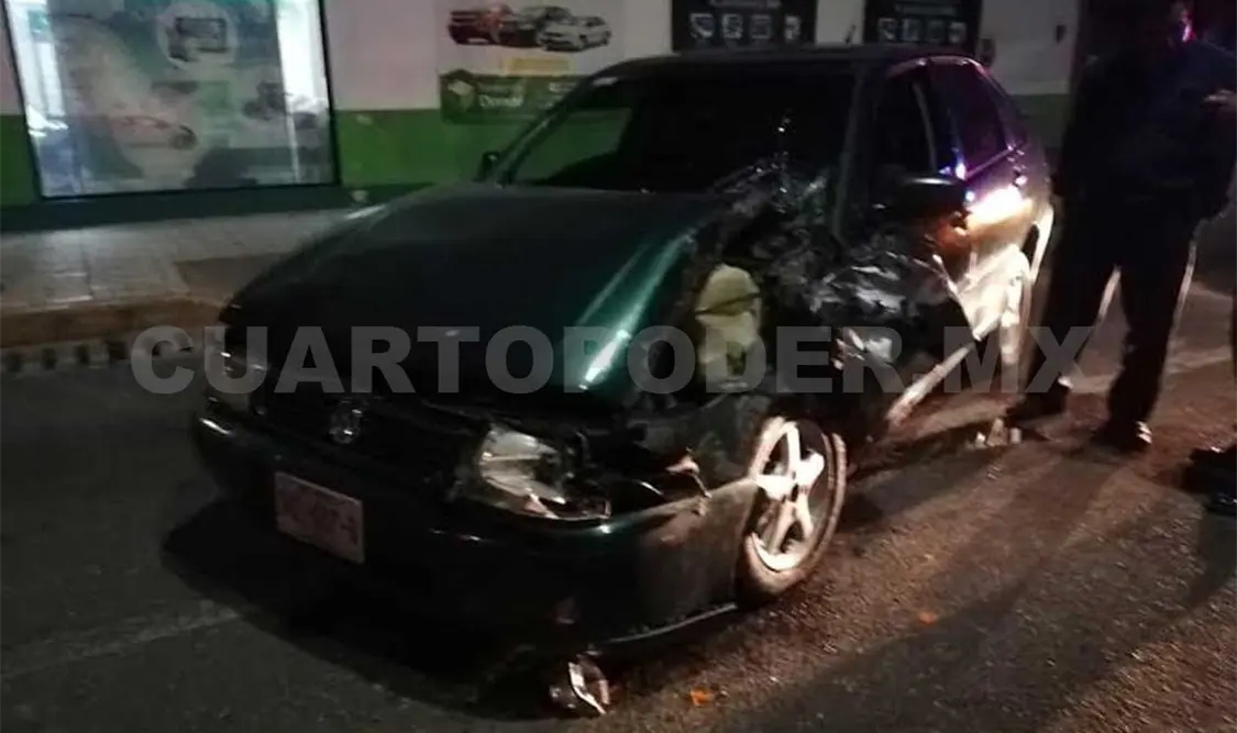 Fuerte accidente en el Eje Vial de SCLC