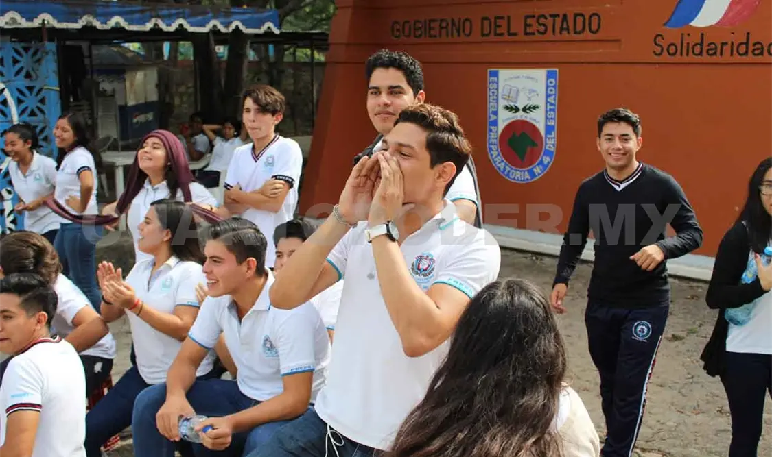Acceso Directo mantiene actividad