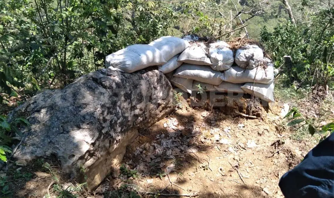 Estos parapetos fueron destruidos como parte del proceso de paz entre Aldama y Santa Martha, municipio de Chenalhó. Elio Henríquez / CP
