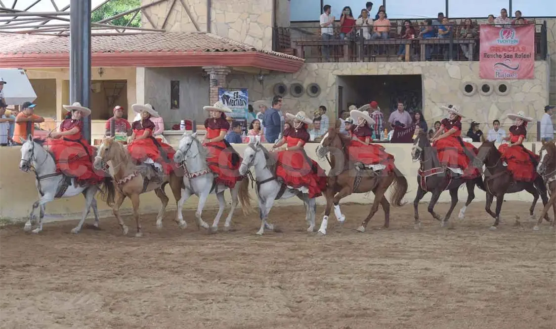 Escaramuzas, con voz y voto propios