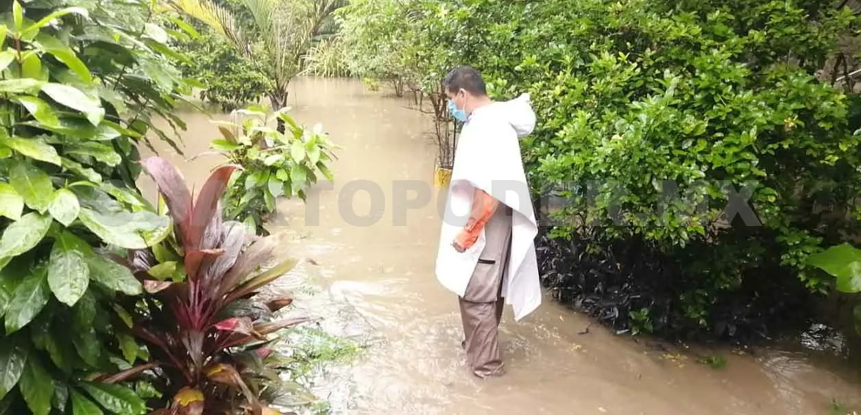 Se desborda una parte del río Sabinal por las lluvias