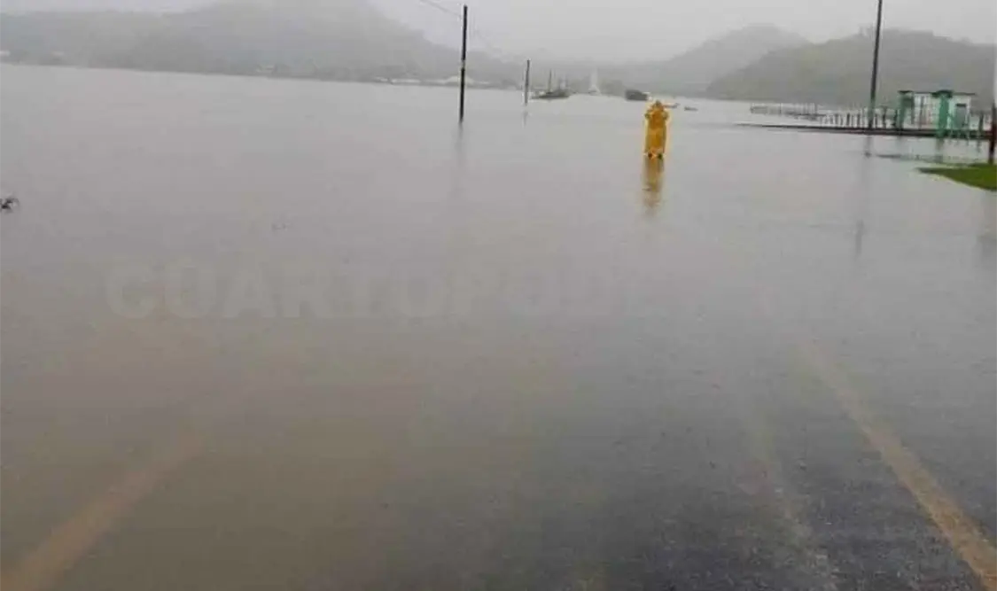Lluvias desbordan la laguna de Aguacatenango