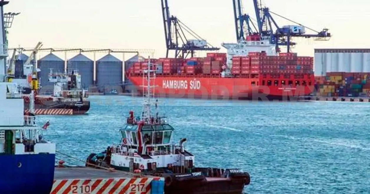 Pemex empezó a cancelar contratos con empresas propietarias de barcos que le prestan servicios. Agencias