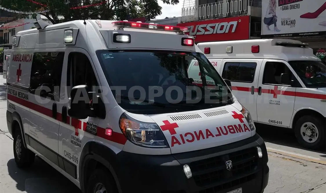 Aunque se ha reducido el personal para evitar riesgos de contagio, los servicios que brinda la Cruz Roja continúan. CP