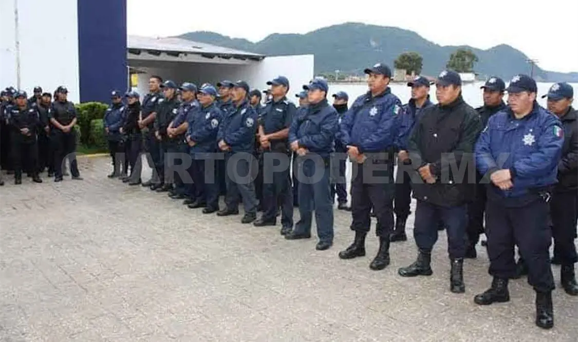 Policía municipal muere por Covid-19