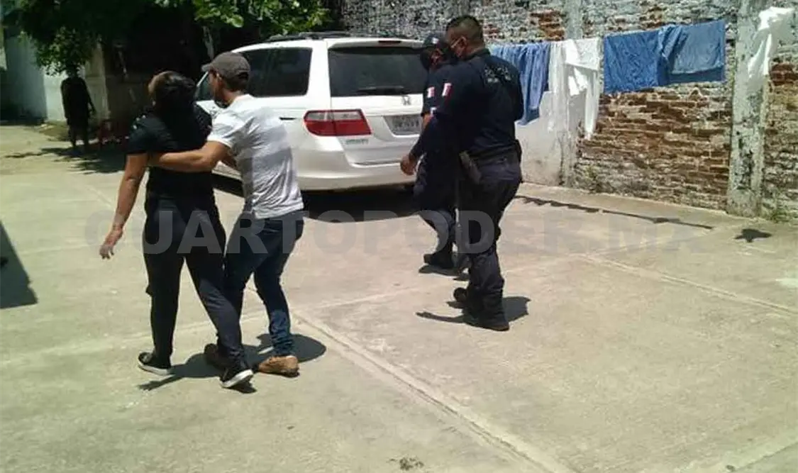 Explota cilindro en una pollería