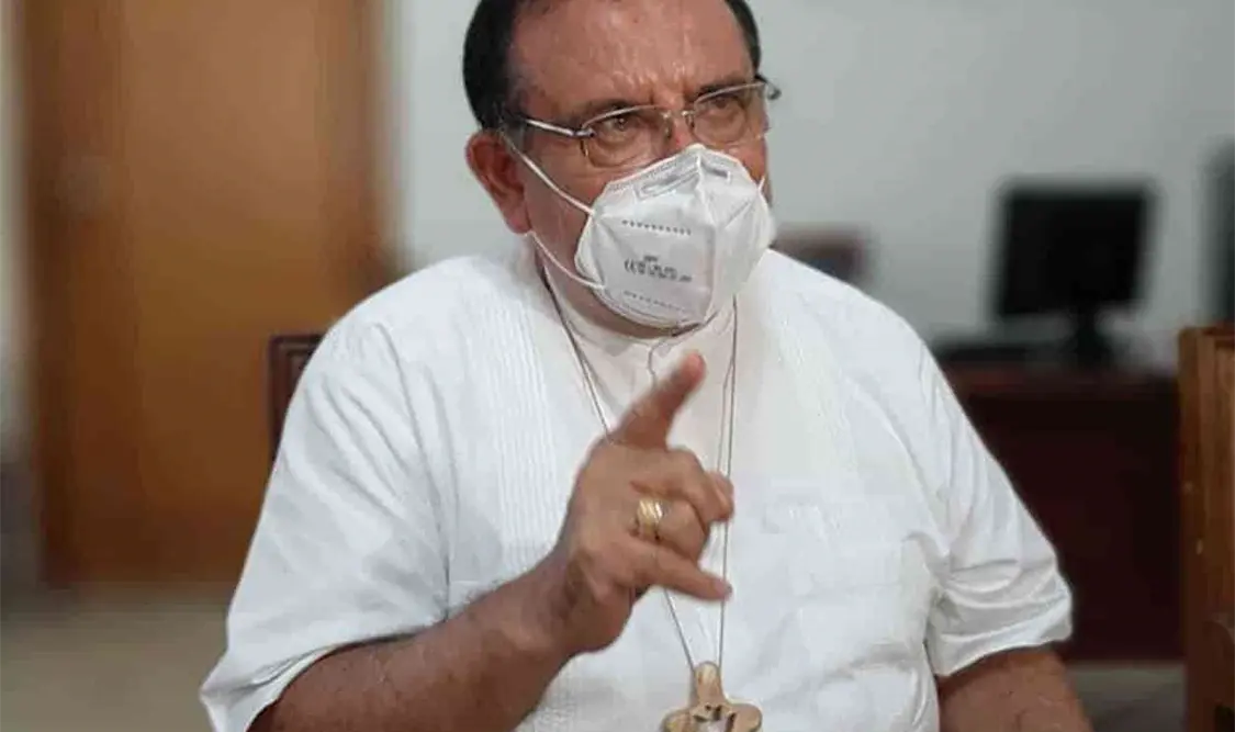 Limitarán número de feligreses: arzobispo