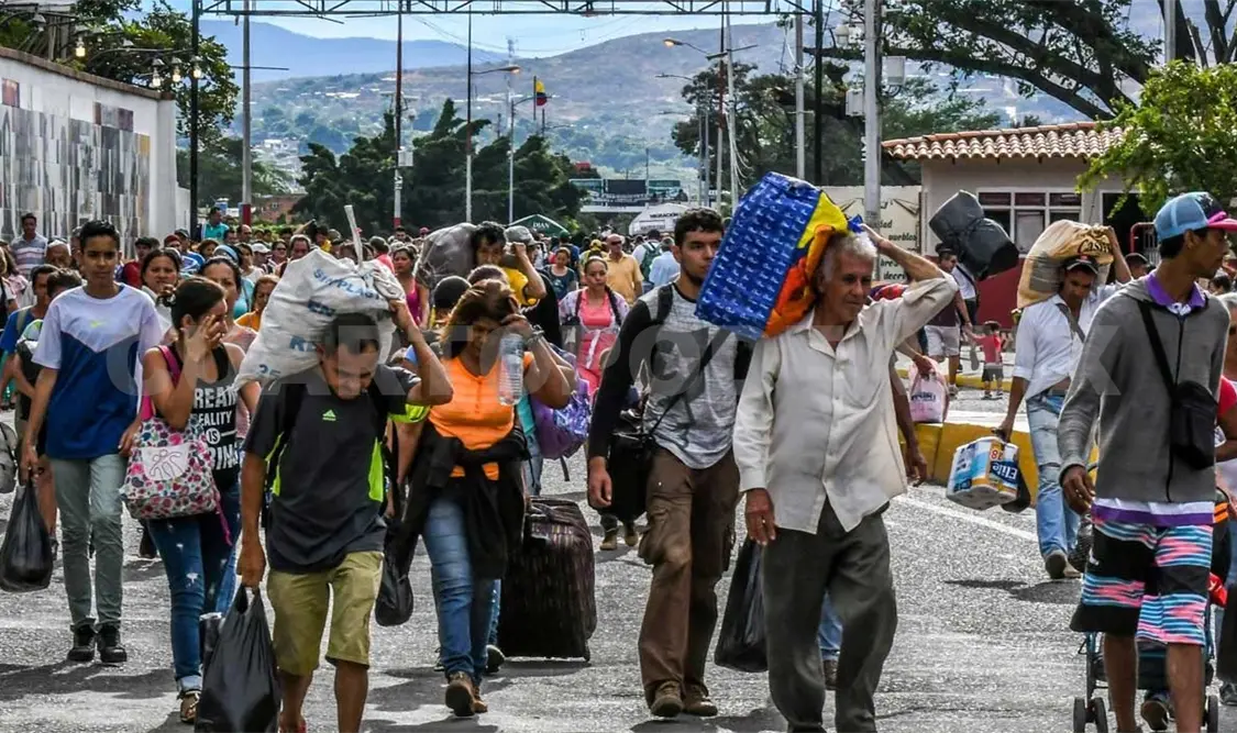 Colombia anunció el 6 de junio que Venezuela decidió que el tránsito de personas por los corredores se podría realizar lunes, miércoles y viernes. Cortesía