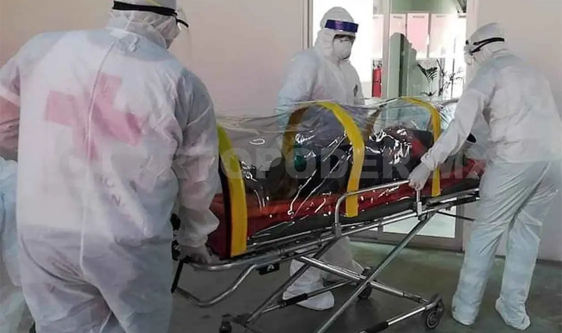 Pacientes esperan largas horas para ser atendidos
