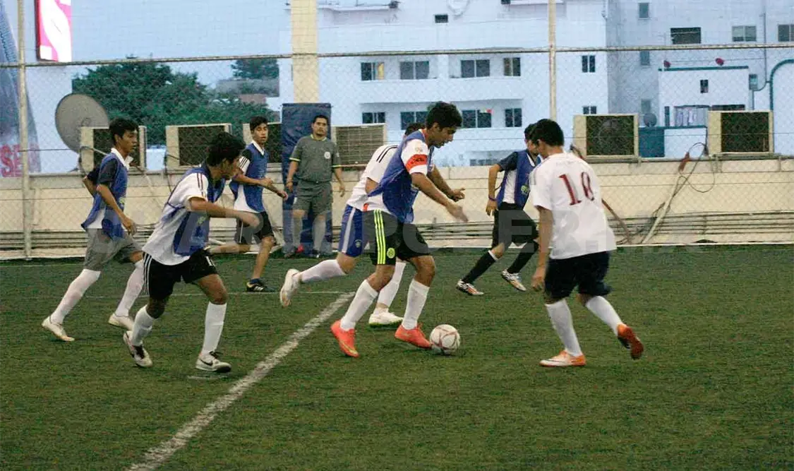 Canchas listas para un posible retorno