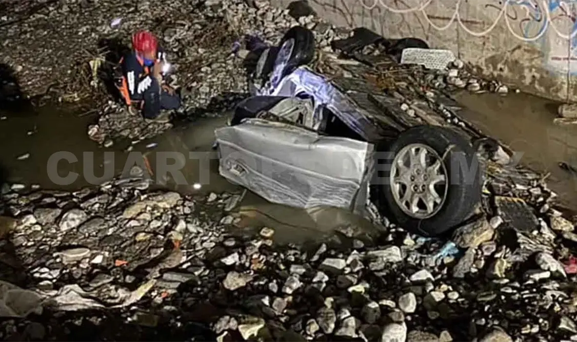 Localizan cuerpos de mariachis llevados por la corriente