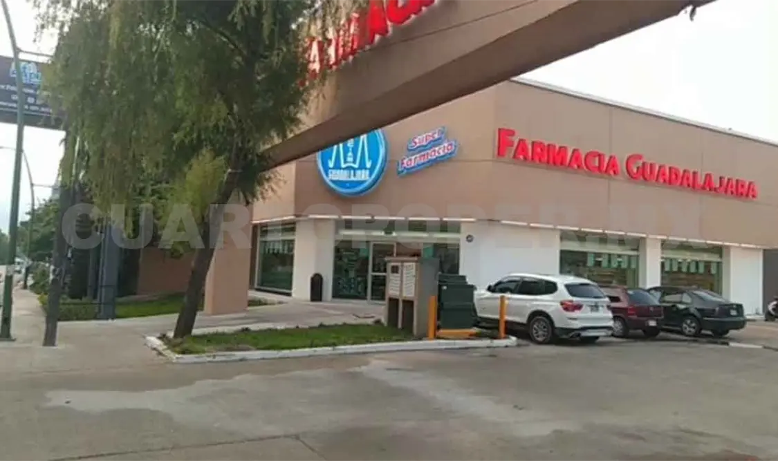 Asaltan otra farmacia Guadalajara en Tuxtla