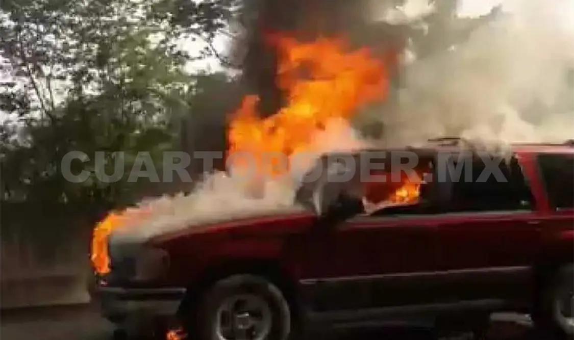 En pocos minutos el siniestro se salió de control y envolvió en su totalidad la unidad familiar. CP