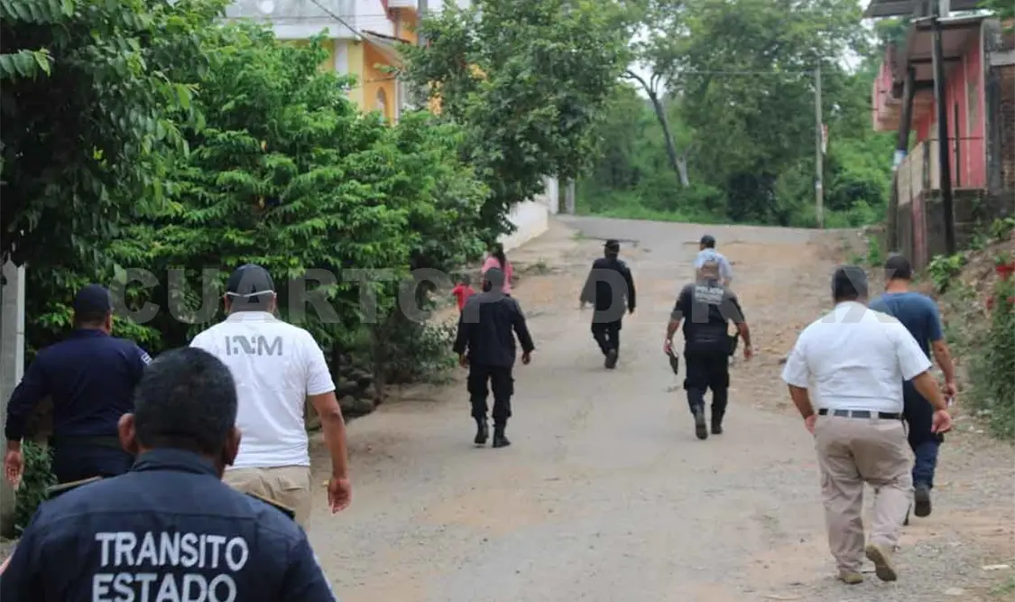 Realiza INM recorrido en el primer cuadro de Tapachula