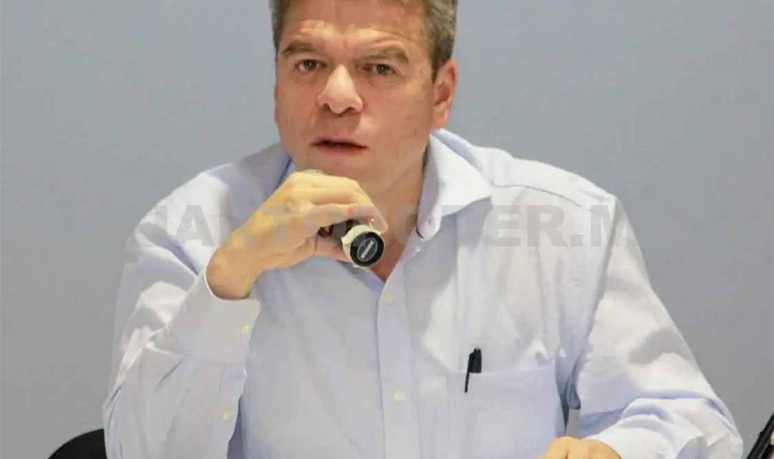 Existe control adecuado en expedición de actas: Brito