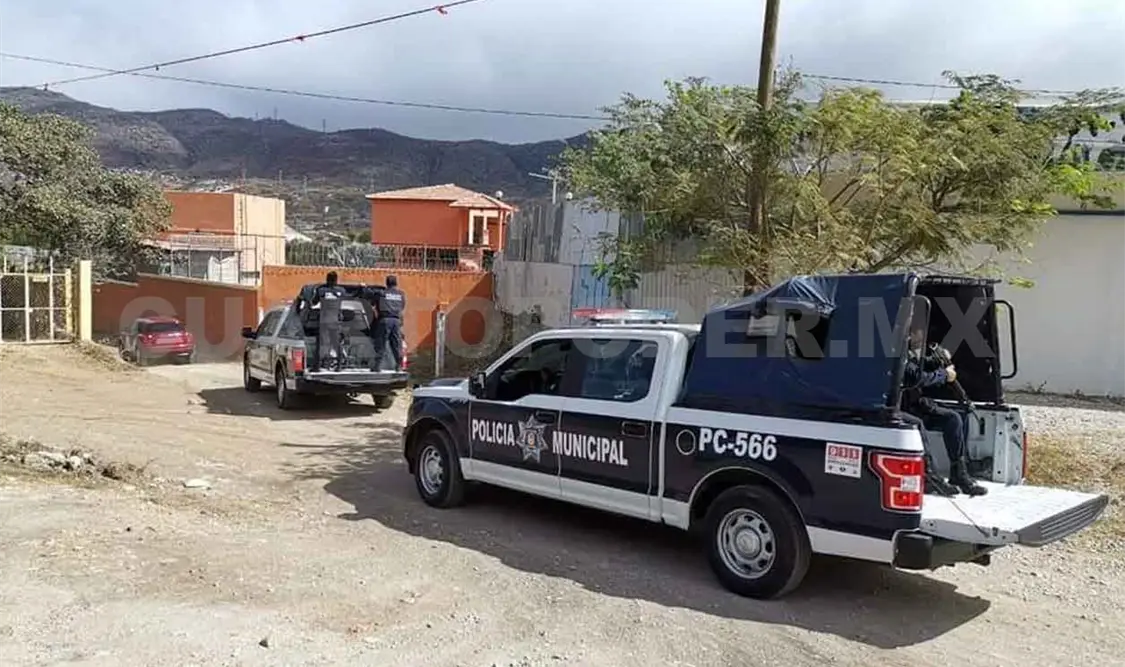Se ahorca jovencito al interior de su vivienda