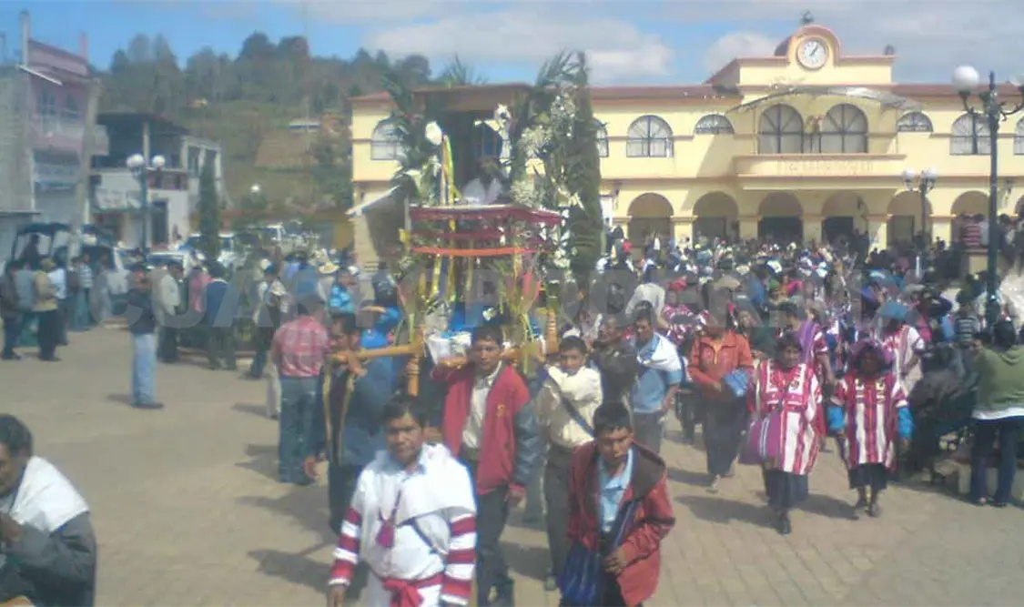 Amenazan con reabrir el templo de Oxchuc