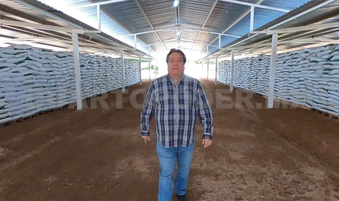 Entrega edil fertilizante a productores agrícolas