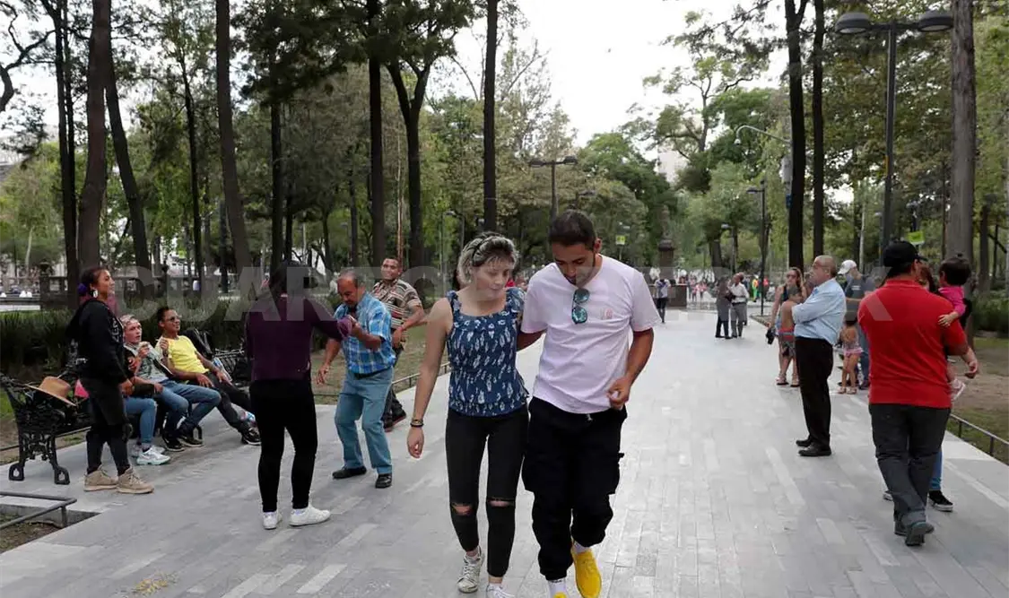 La pandemia va a la baja, está perdiendo intensidad: AMLO