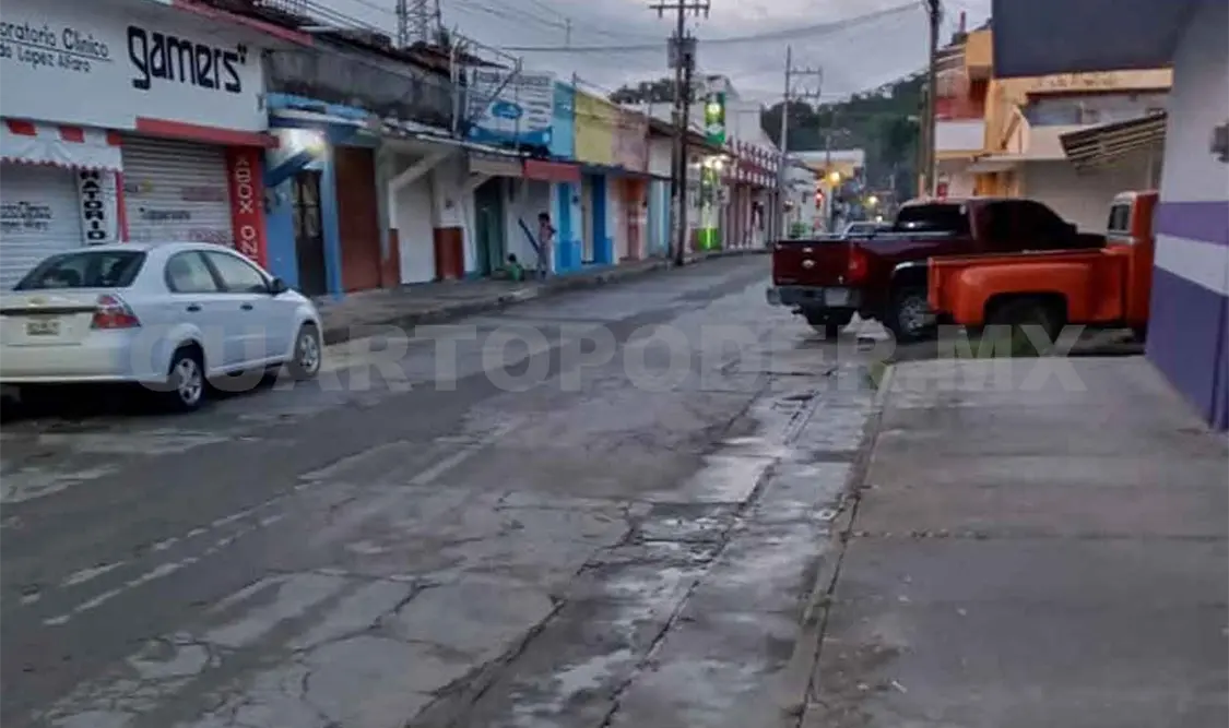 Calles lucen vacías por temor a contagios