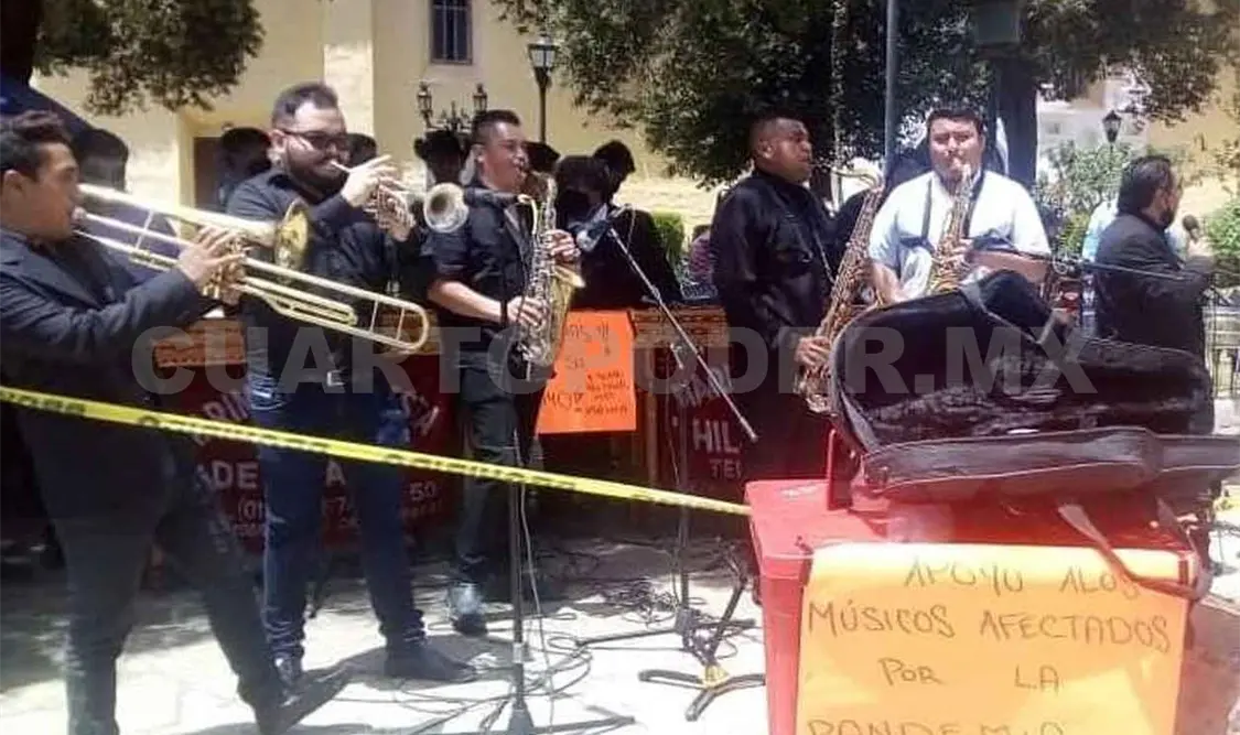 Con melodías, músicos solicitan apoyo económico